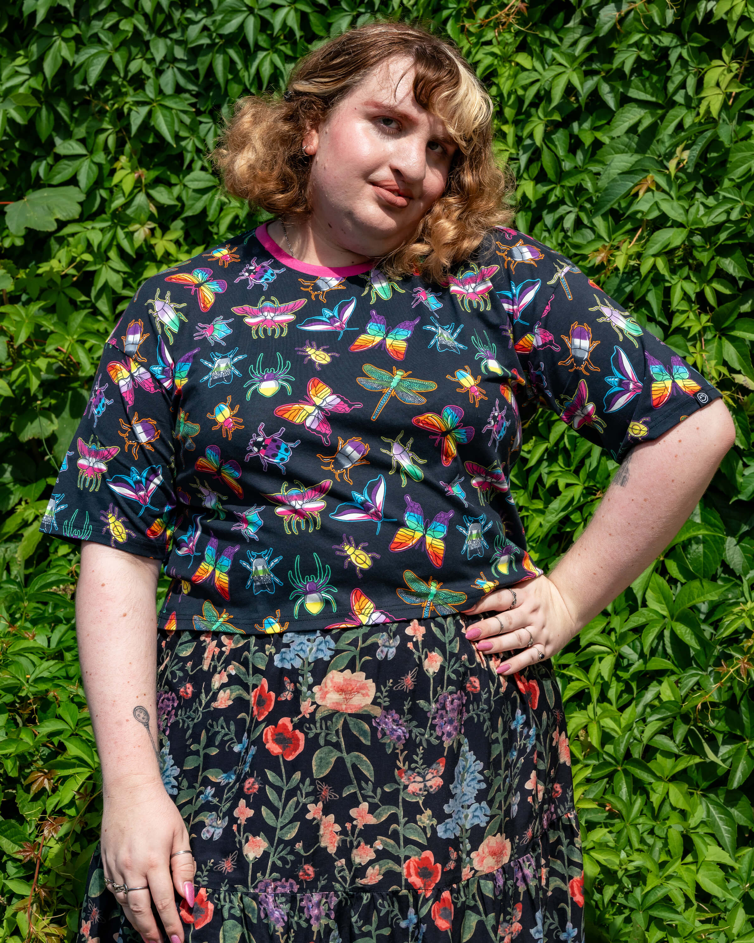 OUTLET Rebel Romance PRIDE Bugs Cropped Boxy Tee 🏳️‍🌈